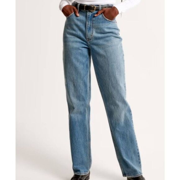 Abercrombie & Fitch Denim - Abercrombie & Fitch Jeans Women's 31 Petite Short 90s Straight Ultra High Rise